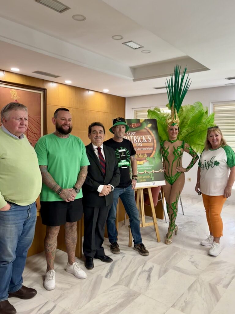 Orihuela Costa gjør seg klar for Saint Patricks parade på søndag