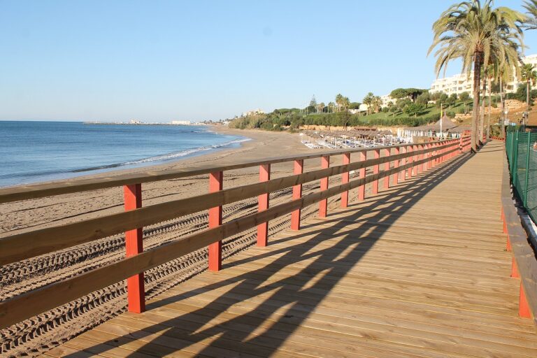 Gangvei mellom Fuengirola og La Cala