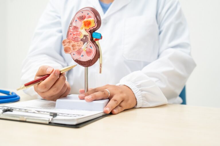 En minimalt invasiv teknikk gjør det mulig å kontrollere resistent hypertensjon og redusere behovet for medisiner