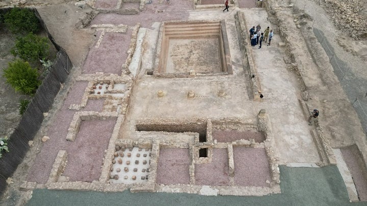 Skatter og mosaikker ved romerske bad i Elche
