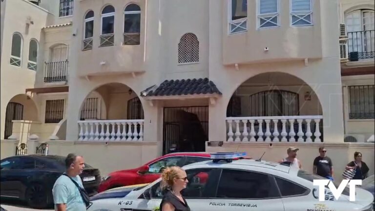 Husokkupant bevepnet med tapet-kniv sprer frykt i Torrevieja