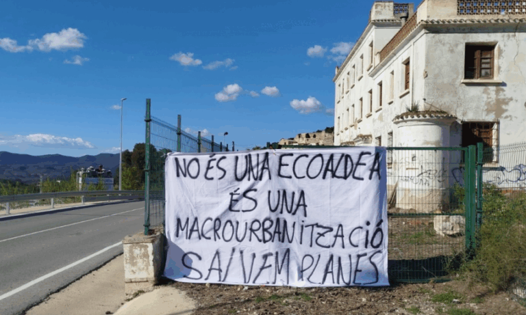 Lokalsamfunnet vil stoppe norsk «økolandsby»: Hva innebærer byggingen av 500 boliger?